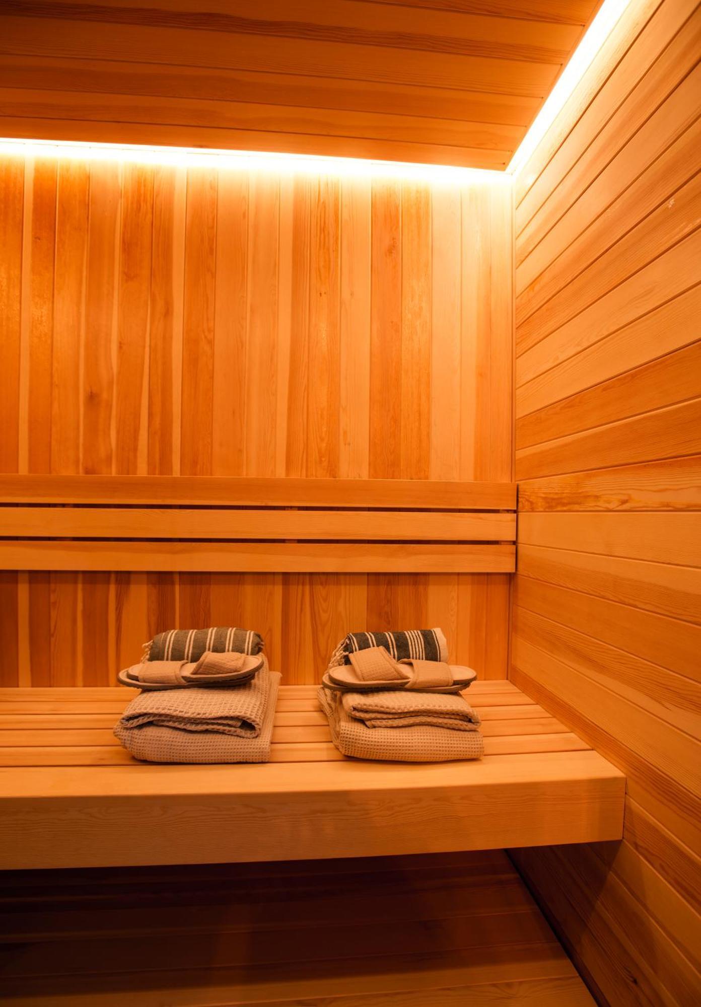 Eifelhausaufzeit-Vulkaneifel-Architekten-Chalet Mit Sauna Im Vulkankrater Immerath Екстериор снимка